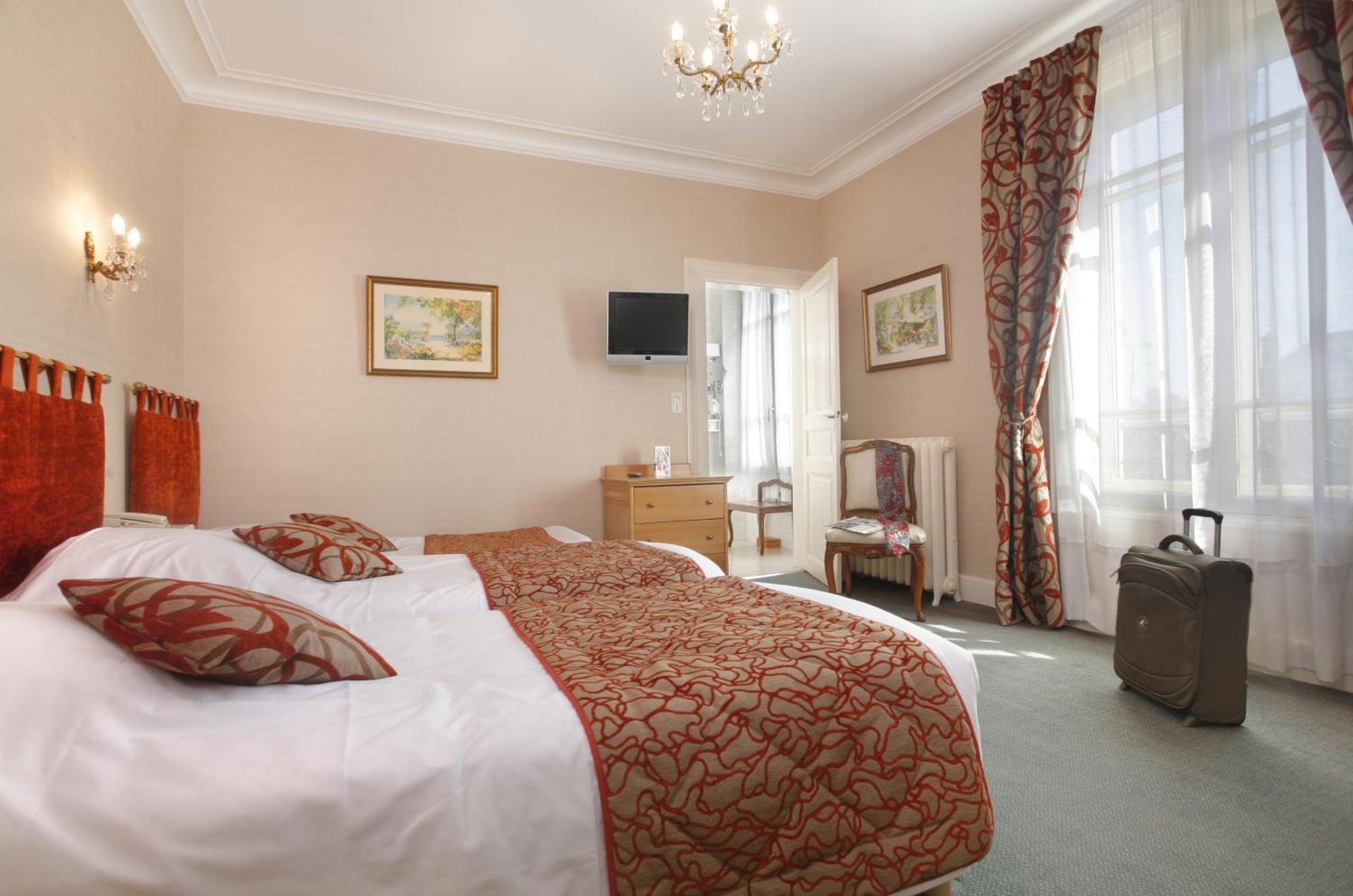 The Originals Boutique, Hotel Normandie, Auxerre Exteriér fotografie